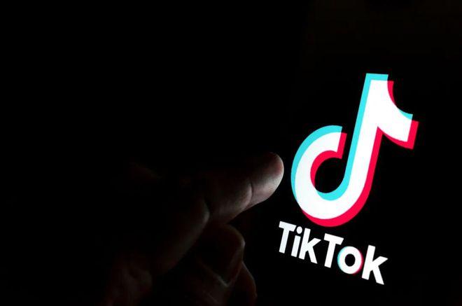 Tiktok Photographers Teach Classes Based On Mobile Phone Shooting Skills 